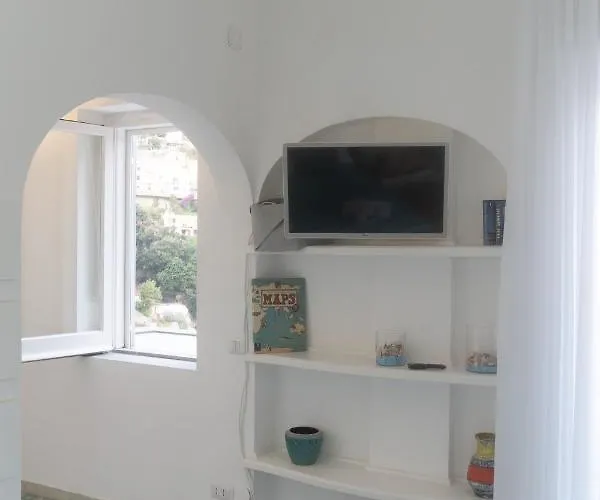 Estate4home - Casa Gege * Позитано